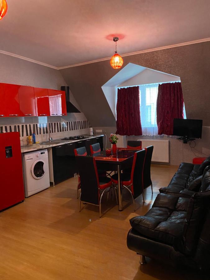 Apartamento Lizielene Borjomi Exterior foto